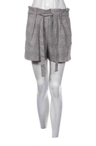 Damen Shorts Bershka, Größe M, Farbe Mehrfarbig, Preis € 6,99