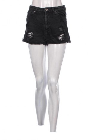 Női rövidnadrág Bershka, Méret M, Szín Fekete, Ár 4 132 Ft