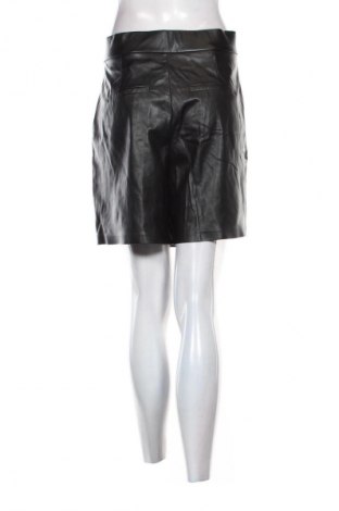 Női rövidnadrág C&A, Méret XL, Szín Fekete, Ár 3 899 Ft