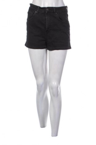 Női rövidnadrág Pull&Bear, Méret M, Szín Fekete, Ár 2 499 Ft