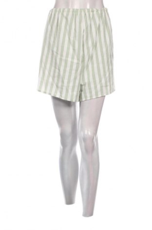 Дамски къс панталон SHEIN, Размер 3XL, Цвят Многоцветен, Цена 10,00 €