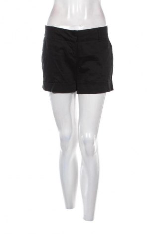 Дамски къс панталон Stradivarius, Размер M, Цвят Черен, Цена 10,00 €