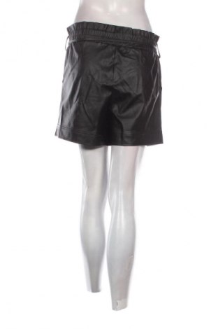 Női rövidnadrág Unbranded, Méret M, Szín Fekete, Ár 4 010 Ft