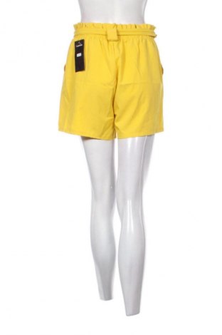 Női rövidnadrág Unbranded, Méret XL, Szín Sárga, Ár 6 612 Ft