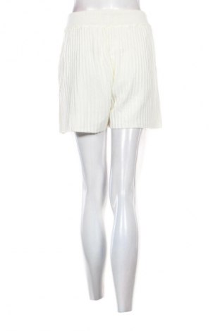 Damskie szorty Unbranded, Rozmiar M, Kolor Biały, Cena 52,42 zł