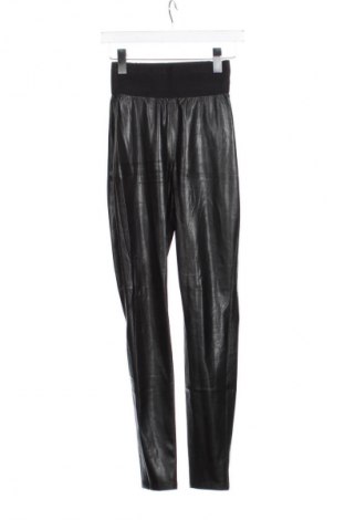 Дамски клин Hugo Boss, Размер XS, Цвят Черен, Цена 52,75 €