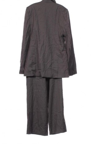 Дамски костюм Unbranded, Размер XS, Цвят Сив, Цена 44,99 €