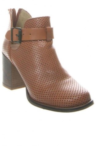 Obuwie damskie Bata, Rozmiar 35, Kolor Brązowy, Cena 280,99 zł