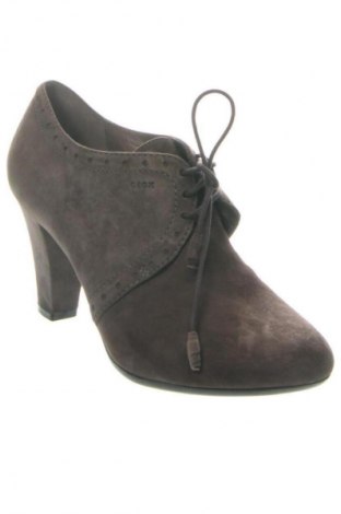 Дамски обувки Geox, Размер 38, Цвят Кафяв, Цена 98,39 €