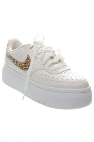 Дамски обувки Nike, Размер 41, Цвят Бял, Цена 104,00 €