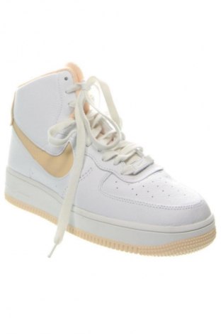 Дамски обувки Nike, Размер 41, Цвят Бял, Цена 104,00 €