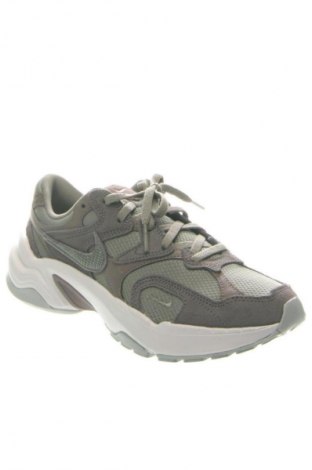 Încălțăminte de damă Nike, Mărime 38, Culoare Multicolor, Preț 524,99 Lei