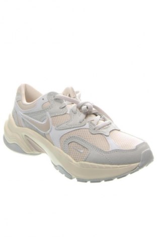 Încălțăminte de damă Nike, Mărime 38, Culoare Multicolor, Preț 644,99 Lei