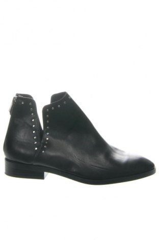 Damenschuhe Stradivarius, Größe 41, Farbe Schwarz, Preis 18,99 €
