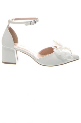 Női cipők Unbranded, Méret 40, Szín Fehér, Ár 12 079 Ft