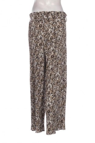 Damenhose Airisa, Größe M, Farbe Mehrfarbig, Preis € 15,00