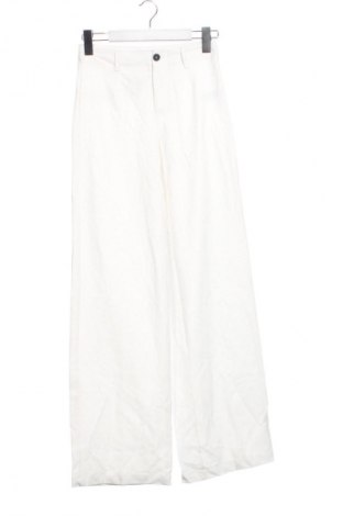 Női nadrág Bershka, Méret XS, Szín Fehér, Ár 11 839 Ft