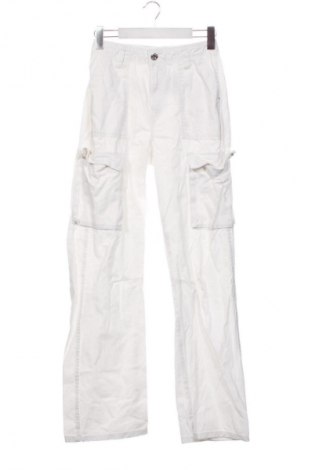 Damenhose Bershka, Größe XS, Farbe Weiß, Preis € 15,00