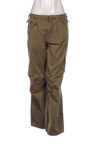 Női nadrág Bershka, Méret M, Szín Zöld, Ár 6 198 Ft