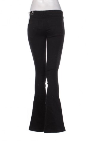 Női nadrág Bershka, Méret S, Szín Fekete, Ár 9 917 Ft