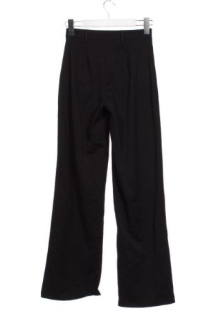 Női nadrág Bershka, Méret XXS, Szín Fekete, Ár 7 499 Ft