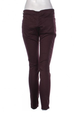 Damskie spodnie Chicoree, Rozmiar L, Kolor Czerwony, Cena 25,99 zł