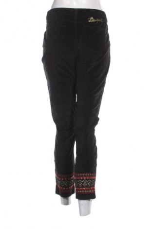 Дамски панталон Desigual, Размер XL, Цвят Многоцветен, Цена 25,05 €