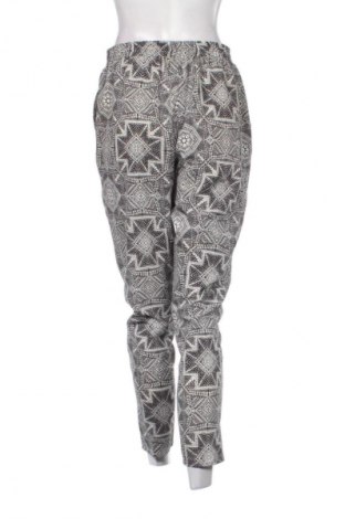 Női nadrág F&F, Méret M, Szín Sokszínű, Ár 5 289 Ft