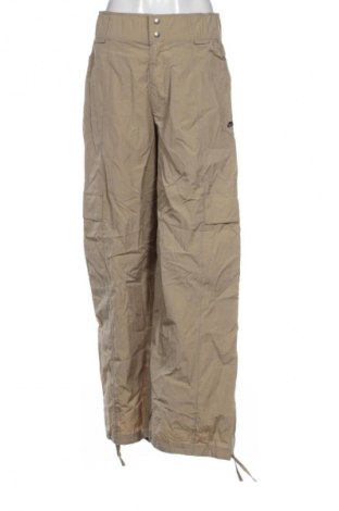 Дамски панталон Nike, Размер S, Цвят Бежов, Цена 35,79 €