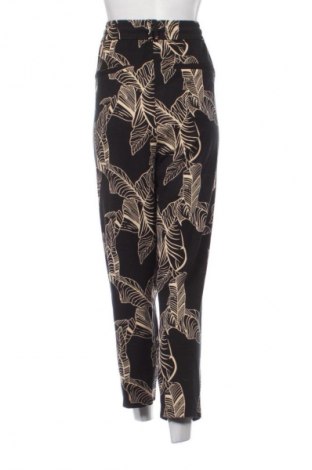 Damenhose ONLY Carmakoma, Größe 3XL, Farbe Mehrfarbig, Preis € 13,99