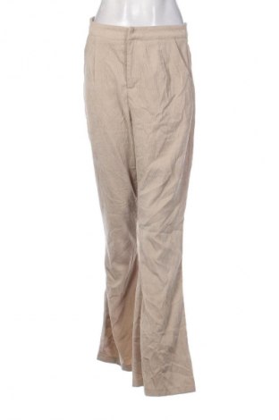 Дамски панталон Pretty Little Thing, Размер M, Цвят Бежов, Цена 6,13 €
