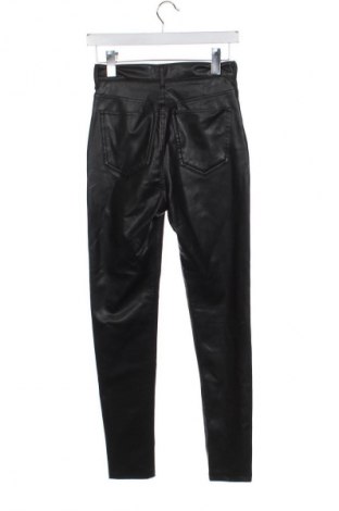 Női nadrág Pull&Bear, Méret XS, Szín Fekete, Ár 5 314 Ft