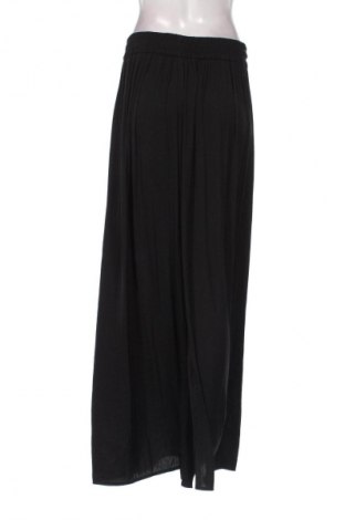 Damskie spodnie Reserved, Rozmiar L, Kolor Czarny, Cena 80,38 zł