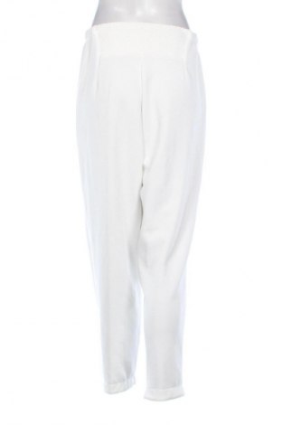 Damenhose Reserved, Größe XL, Farbe Weiß, Preis € 15,00