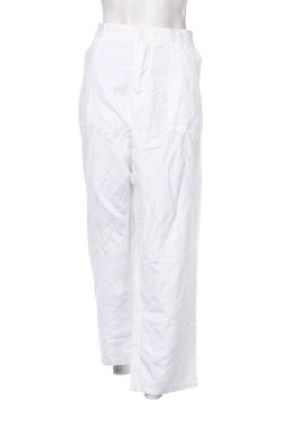 Damenhose S.Oliver, Größe 3XL, Farbe Weiß, Preis 20,90 €