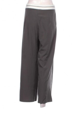 Дамски панталон SHEIN, Размер M, Цвят Многоцветен, Цена 15,00 €