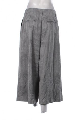 Női nadrág Sisley, Méret M, Szín Sokszínű, Ár 3 979 Ft