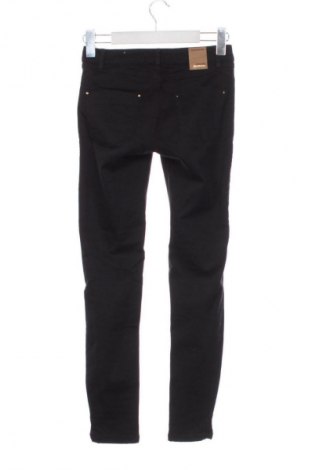 Дамски панталон Stradivarius, Размер XS, Цвят Черен, Цена 14,82 €