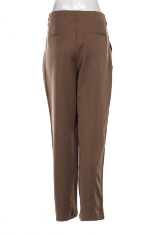 Дамски панталон Stradivarius, Размер M, Цвят Кафяв, Цена 23,00 €