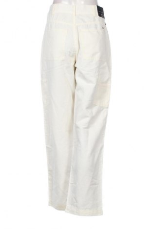 Дамски панталон Tommy Hilfiger, Размер L, Цвят Екрю, Цена 130,37 €