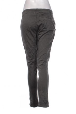 Damenhose Unbranded, Größe L, Farbe Grau, Preis € 15,00