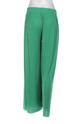 Дамски панталон Unbranded, Размер M, Цвят Зелен, Цена 13,80 €