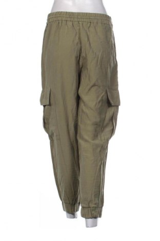 Damenhose Zara, Größe M, Farbe Grün, Preis € 13,79