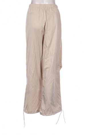 Дамски панталон Zara, Размер L, Цвят Бежов, Цена 14,00 €