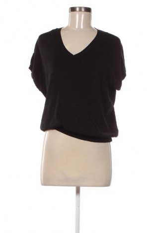 Női pulóver FFC, Méret S, Szín Fekete, Ár 14 379 Ft