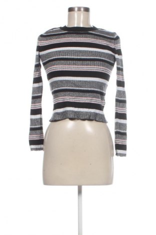 Дамски пуловер H&M Divided, Размер S, Цвят Многоцветен, Цена 5,11 €