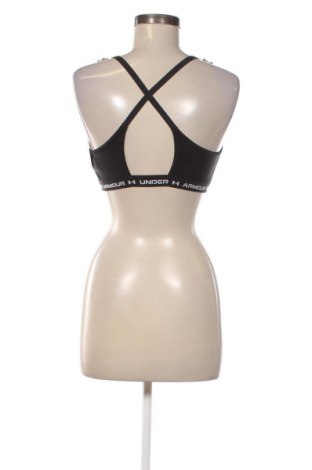 Női sport top Under Armour, Méret M, Szín Fekete, Ár 15 889 Ft
