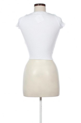 Дамски топ Bershka, Размер XS, Цвят Бял, Цена 6,13 €