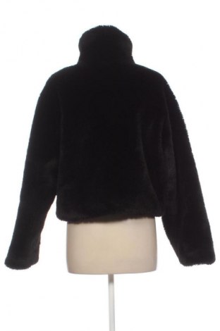 Palton din blană pentru damă ONLY, Mărime M, Culoare Negru, Preț 461,00 Lei