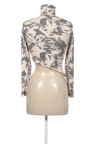 Damen Rollkragen Bershka, Größe M, Farbe Mehrfarbig, Preis € 6,99